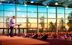 Pastor Rick Warren speaking at Saddleback church