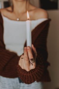 4 Ways to Let your Light Shine into a Dark World